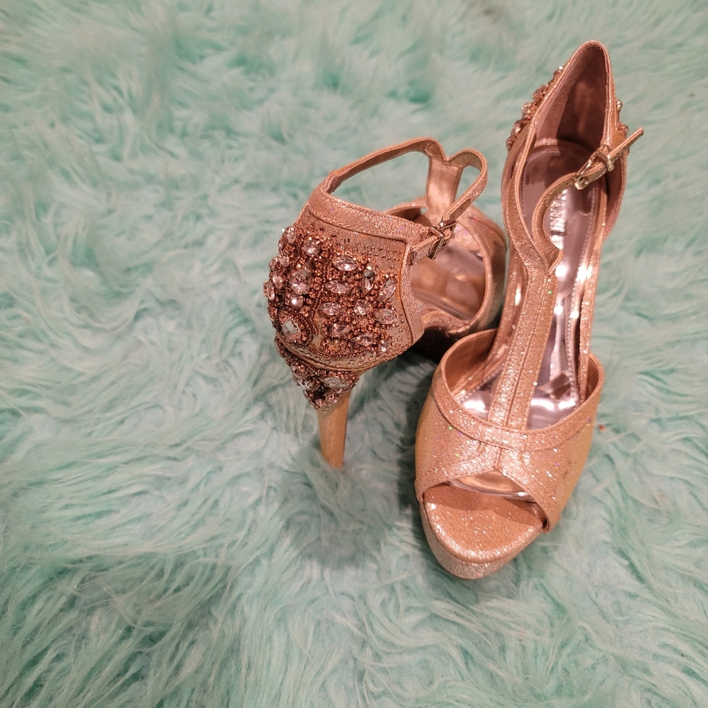 Gianni Bini shoes